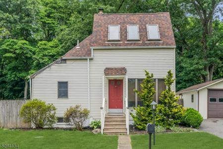 12 Manor Rd