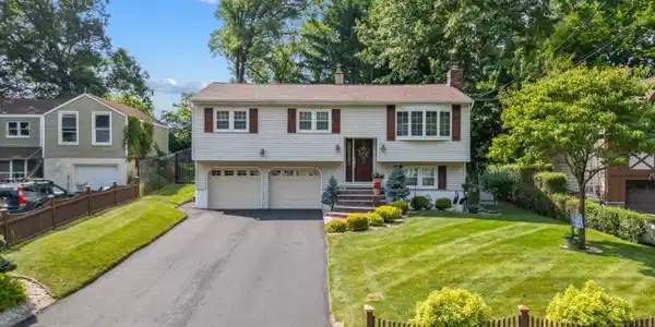 19 Vail Rd