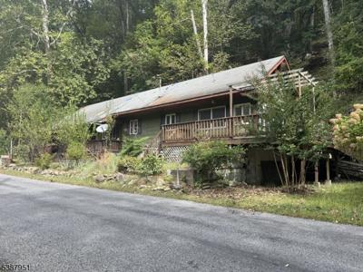 138 River Rd