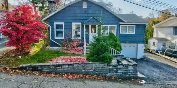 22 Innis Ave