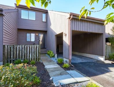 30 Matthew Dr
