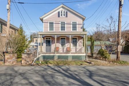 3 S Railroad Ave
