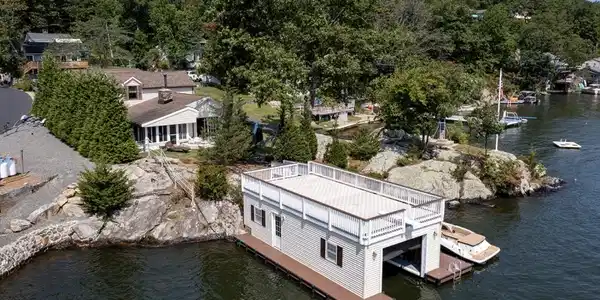 5 Stony Point Rd