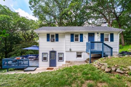 12 Milton Ave