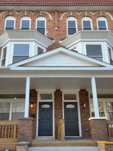 37 Colonial Avenue