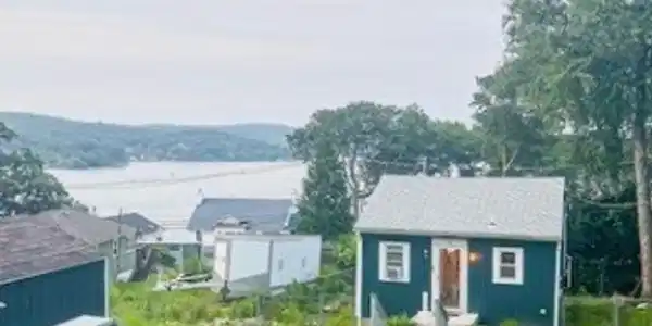 15 Sutton Rd