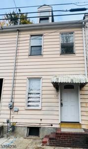 139 Cedar Aly