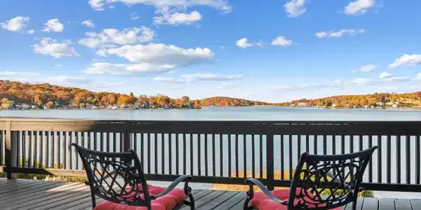 20 Windjammer Ln