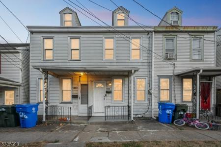 614 Bordentown Rd