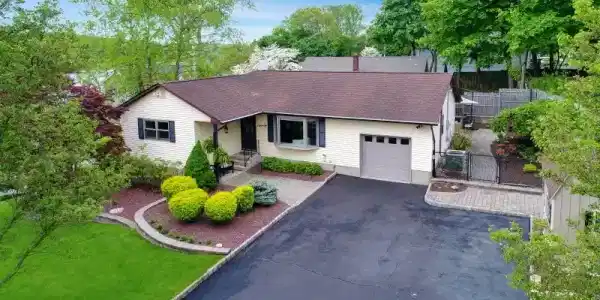 12 Johnson Ave
