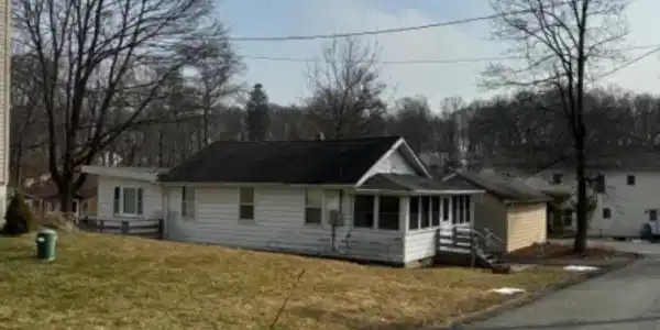 14 Willow Dr
