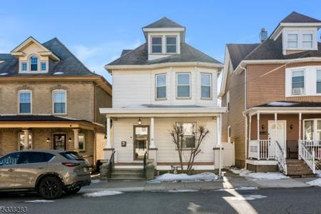 76 Glen Ave