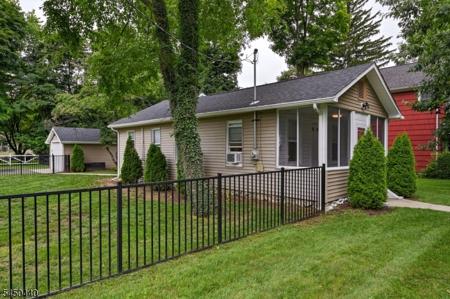 87 Doty Rd