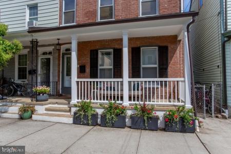 56 Buttonwood St
