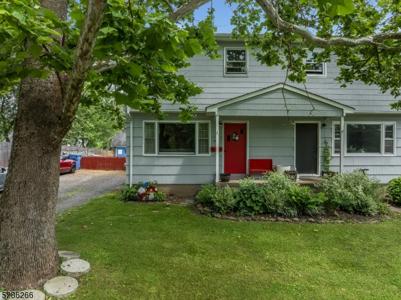 48 Everittstown Rd