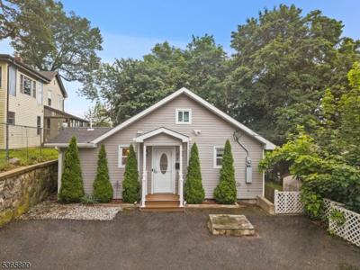 18 Lee Ave