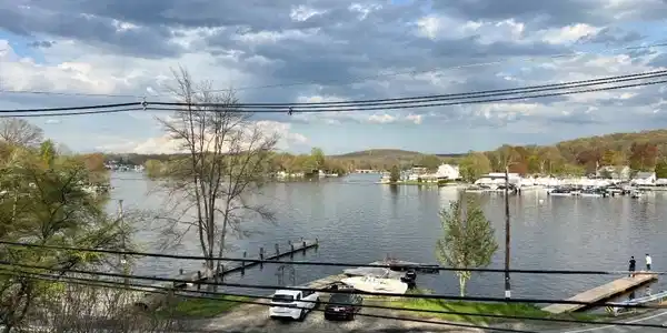 102 Brady Rd