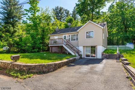 2 Shore Rd
