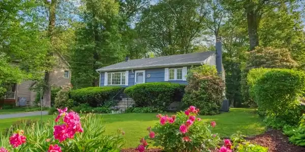 23 Felter Pl