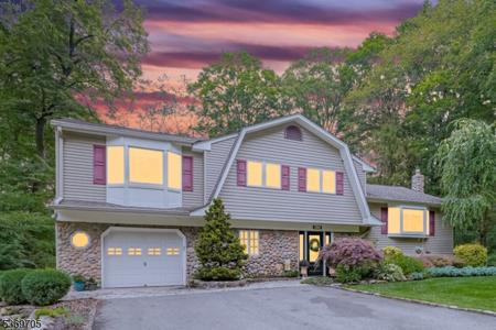 10 Joseph Ln