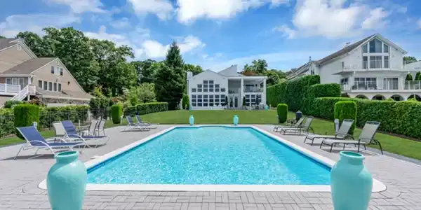 51 Ripplewood Dr