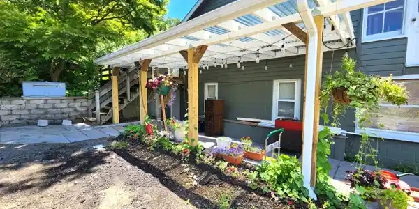 46 Brady Rd