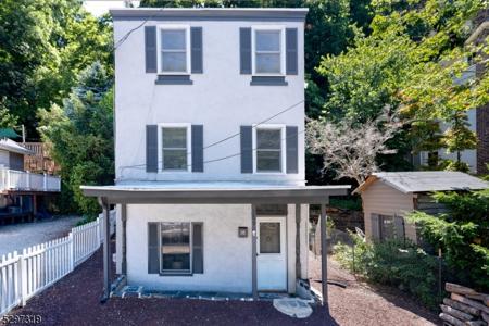 164 S Main St