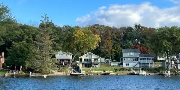 45 Silver Springs Dr