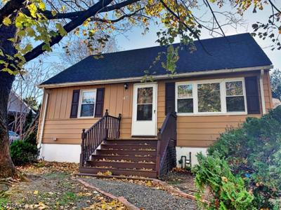 160 N Riverview Rd