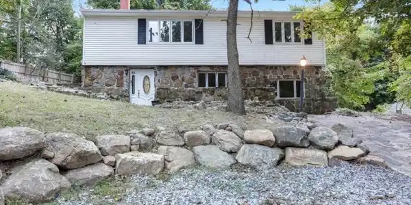 88 Nolans Point Rd