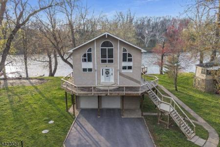 9 Riveredge Ln