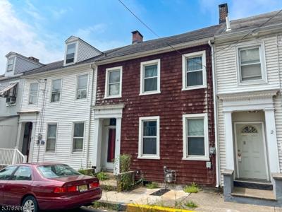 4 Randall St