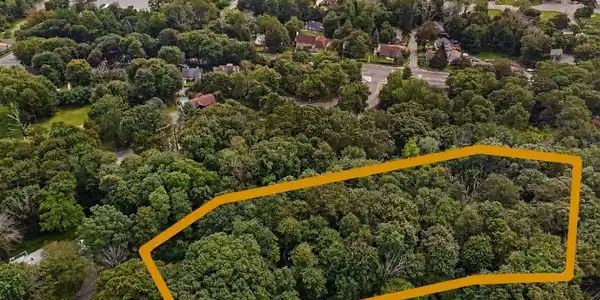4 Winding Hill Rd
