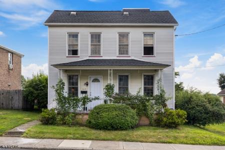 828 Columbus Ave