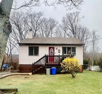 12 Chincopee Ave