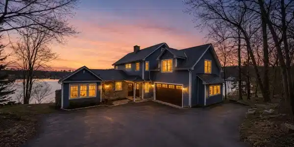 23 Edgemere Ave