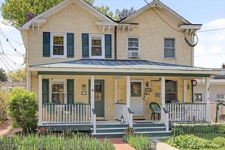 161 N Main St