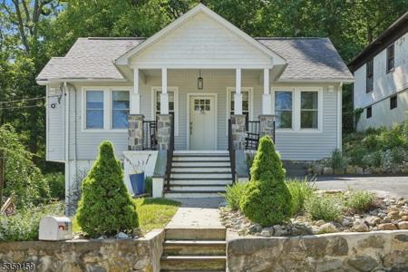 76 Mountainview Ave