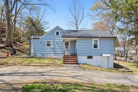 10 Central Ave