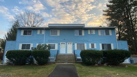 216 Lake Shore North