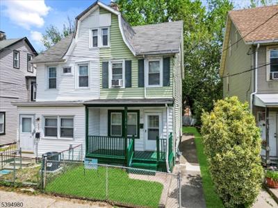 636 Elizabeth St