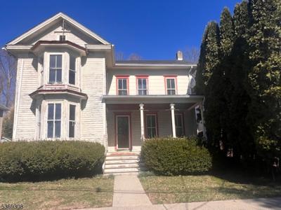 32 High Street