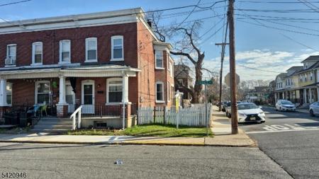79 Schultz Avenue