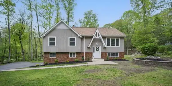 41 Byram Bay Rd