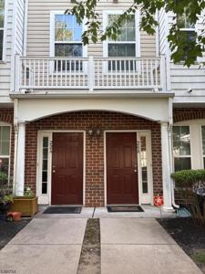20 Steel St
