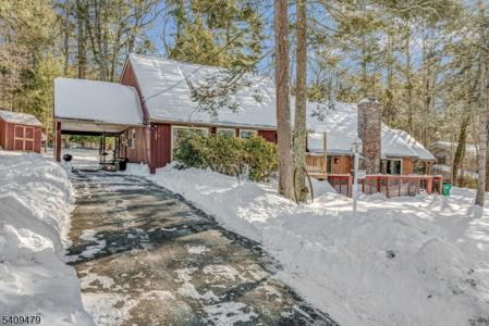 121 A Hemlock Hill O1