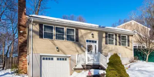 26 Ridgedale Rd