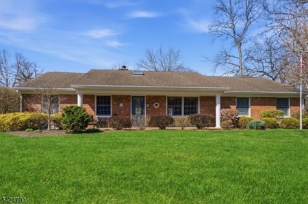 11 Dells Dr
