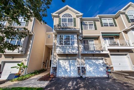 146 Summit Rdg