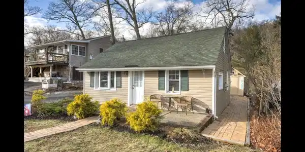 3 Crestview Rd